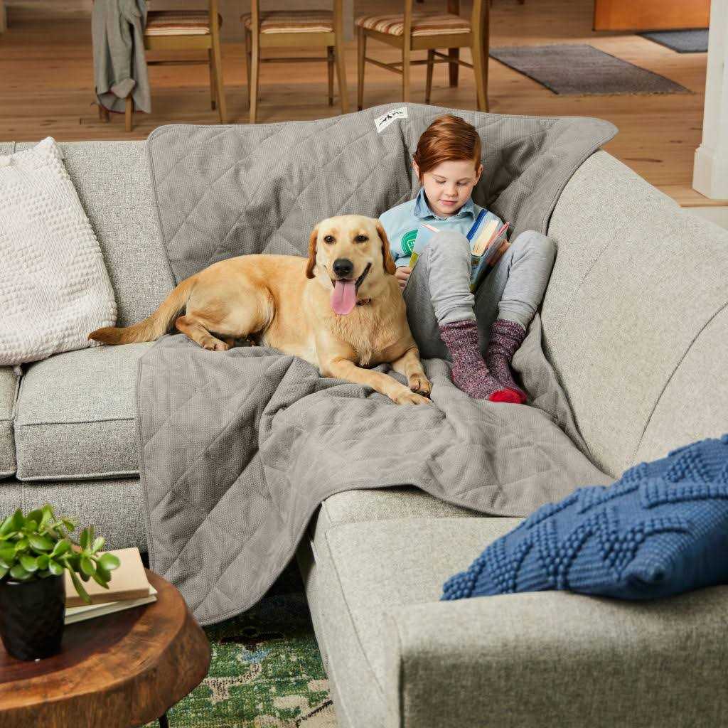 Quilted Throw O28726