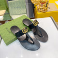 Slippers I641