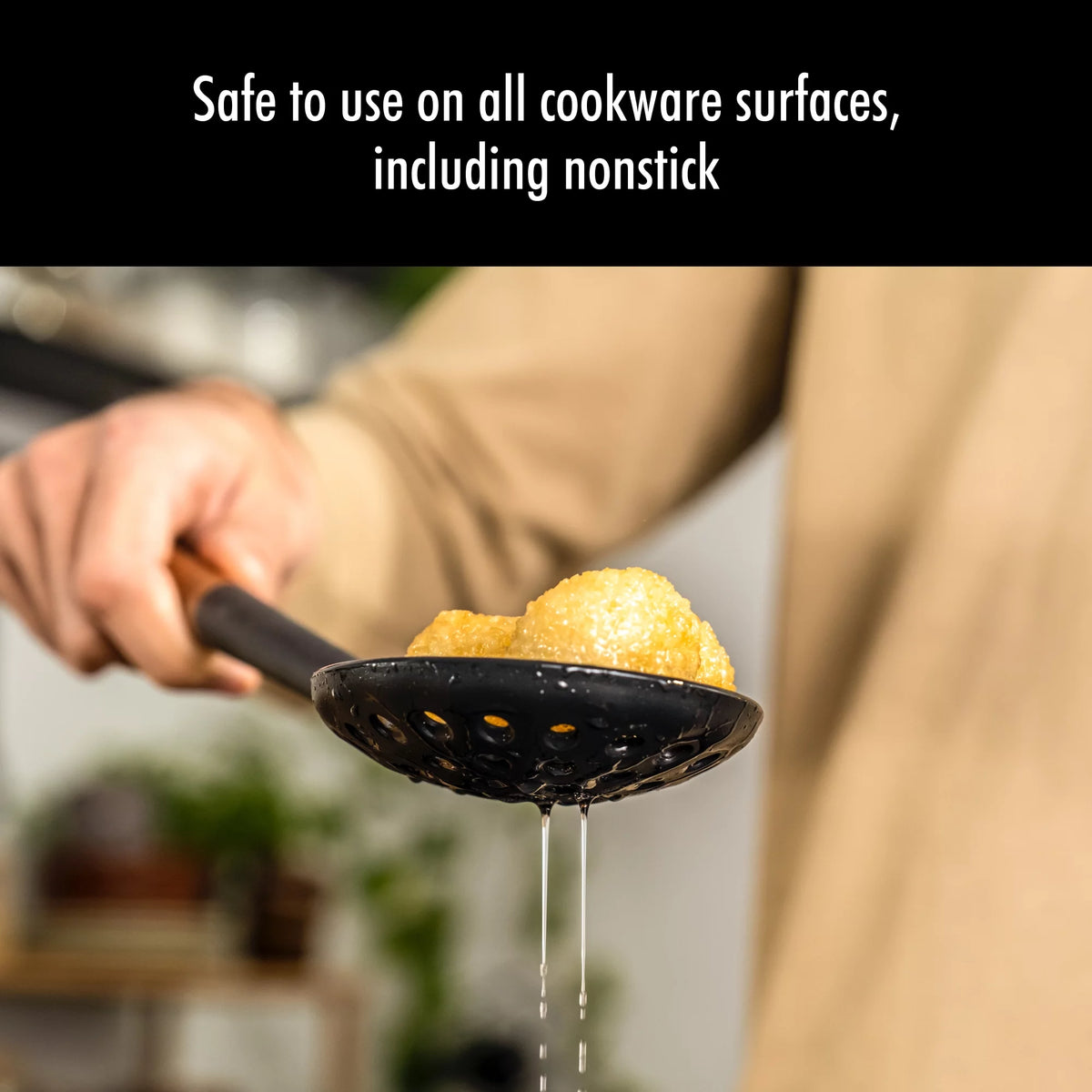 Silicone with Wood Handle Skimming Ladle N771437