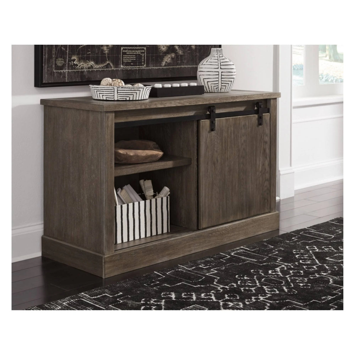 Large Credenza in Grayish Brown M7054