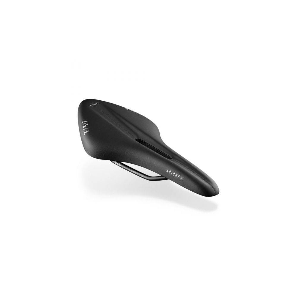 Black Saddle G195