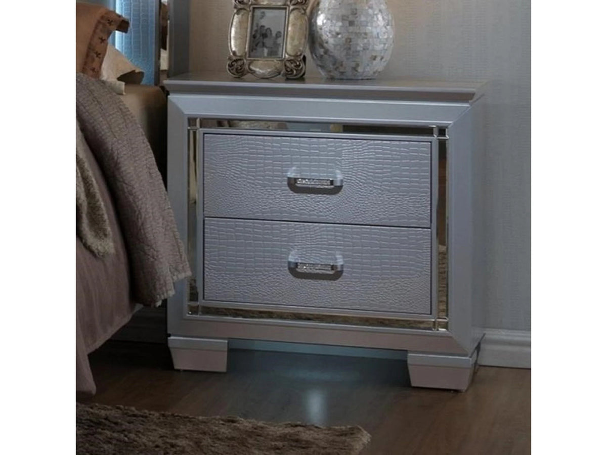 Solid Wood Two Drawers Nightstand A588