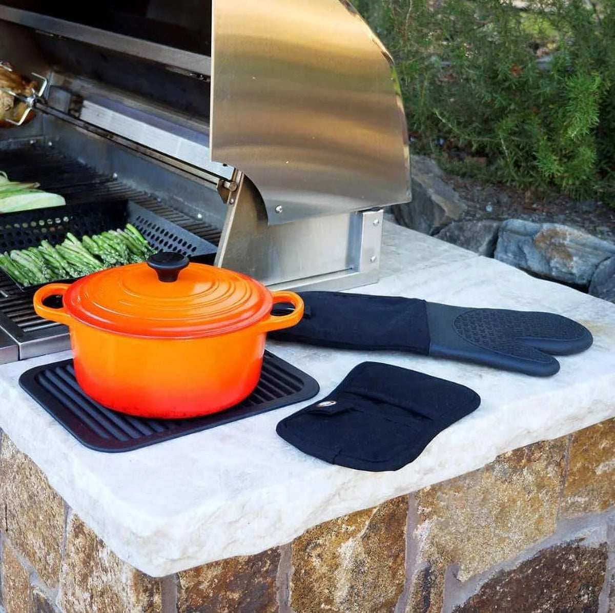 Heavy Duty 5-Piece Grilling & Kitchen Set with Silicone Z873629