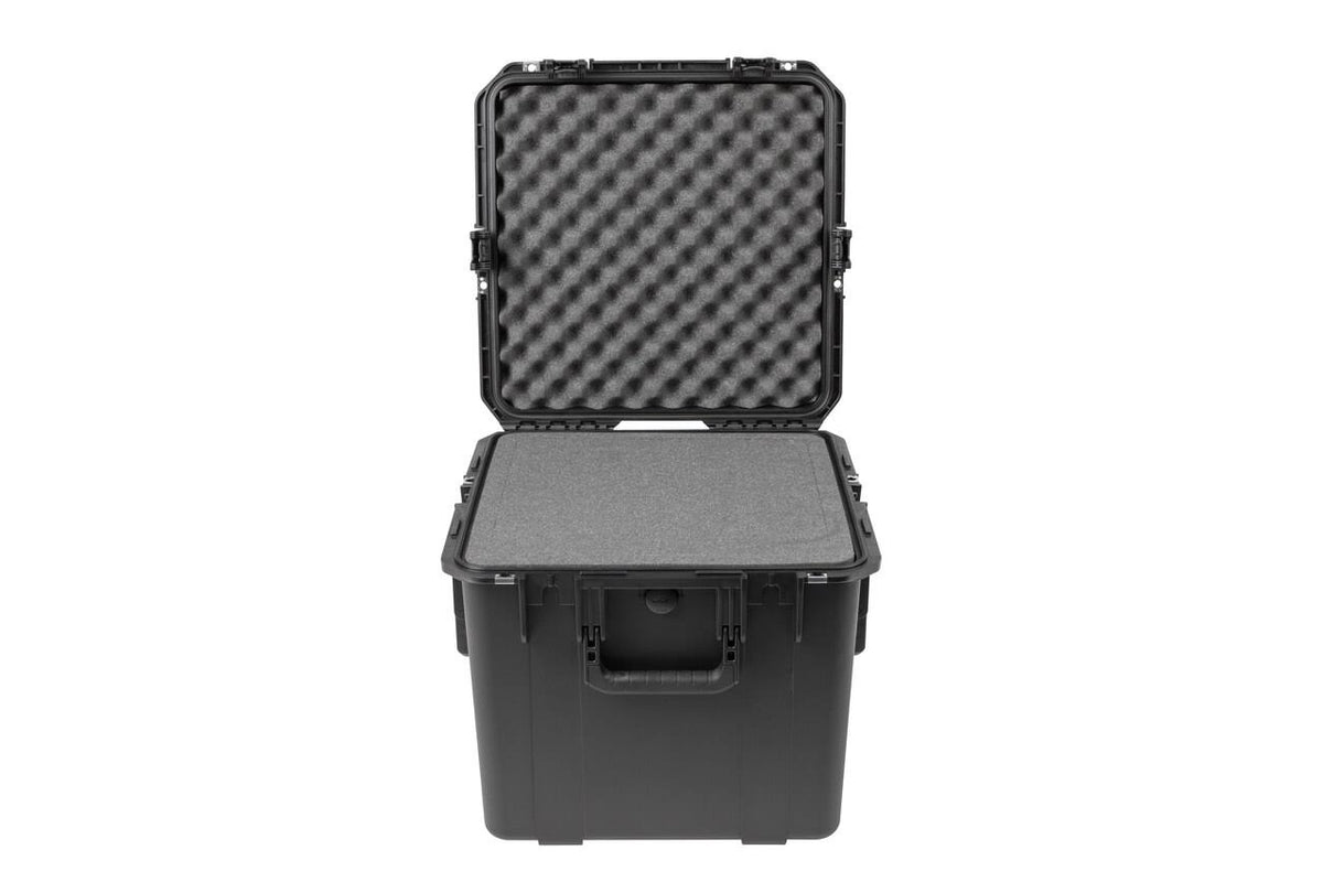 Waterproof Case with Cubed Foam P7549