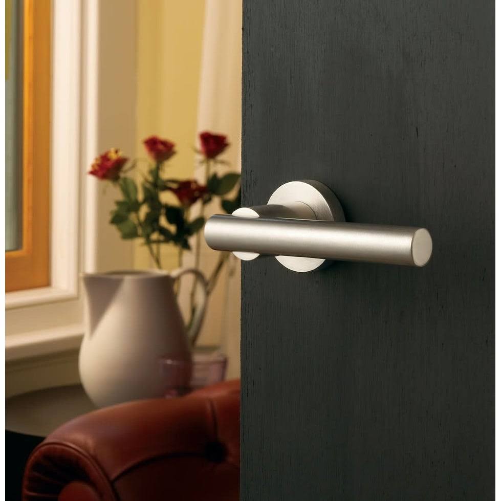 Satin Nickel Lever Pair Q869