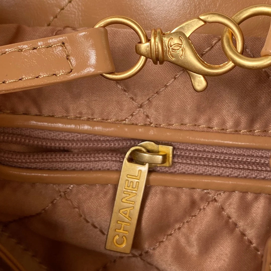 Camel Handbag Z65087