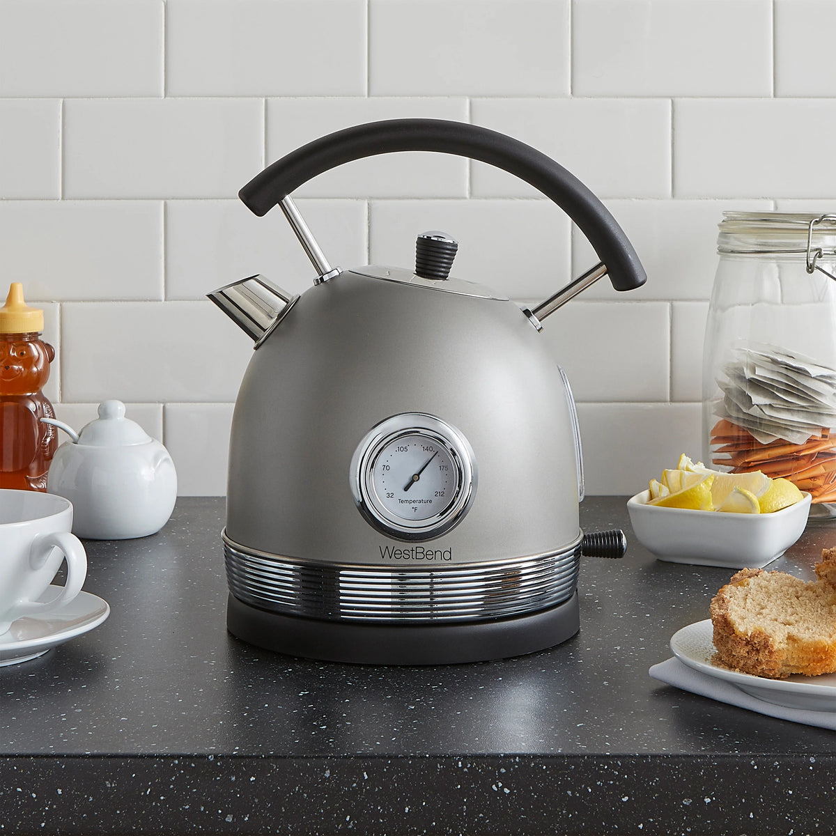 Retro-Style Electric Kettle, 1.7 Liter, 1500W, Gray Y72191
